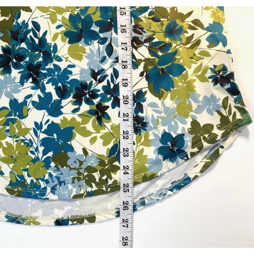 Emaline Floral T Shirt Womens Size Small Green Blue Multi Cap Sleeves Excellent